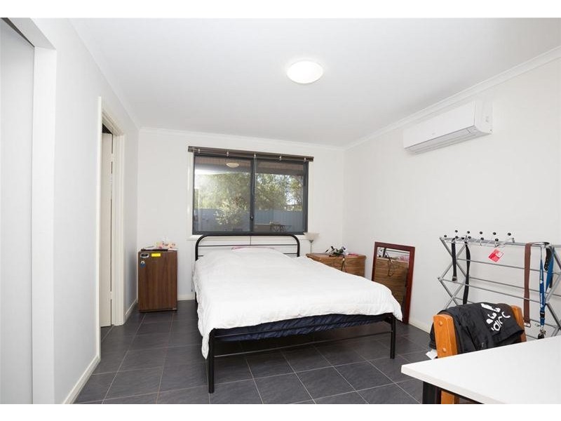 8 Weaver Place, South Hedland WA 6722