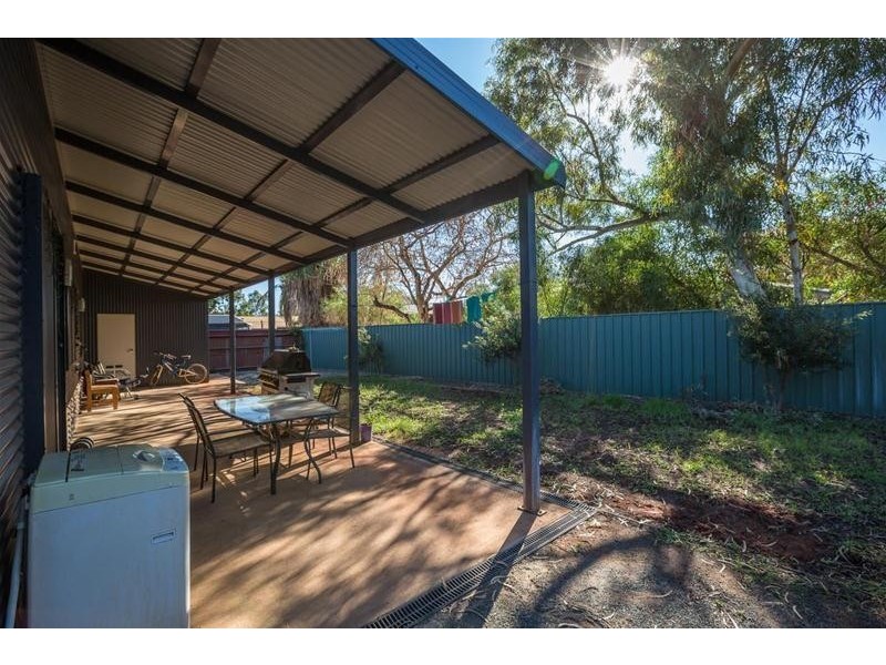 8 Weaver Place, South Hedland WA 6722
