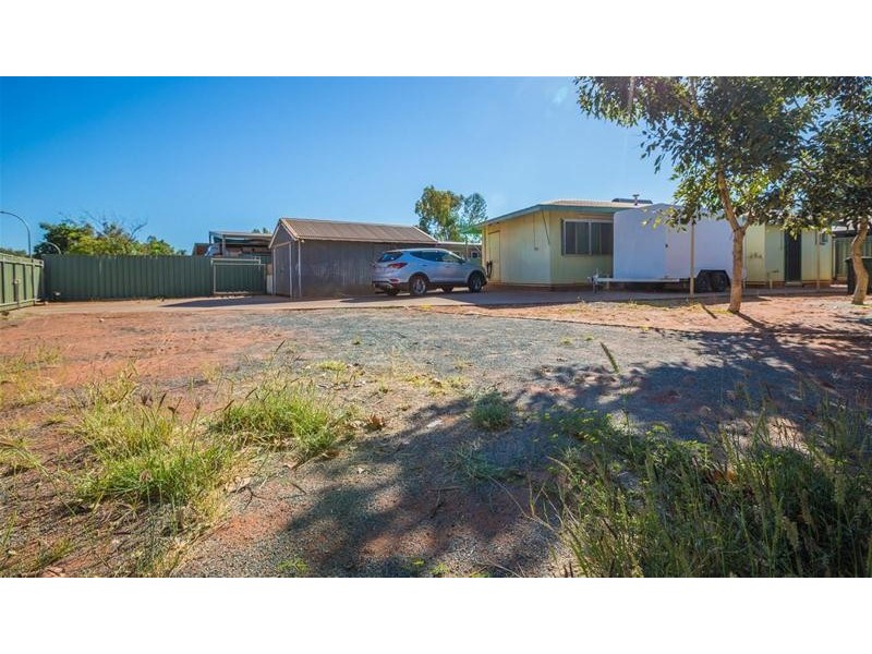 8 Weaver Place, South Hedland WA 6722