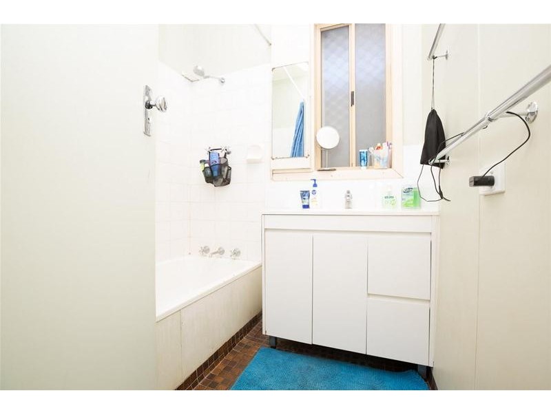 8 Weaver Place, South Hedland WA 6722