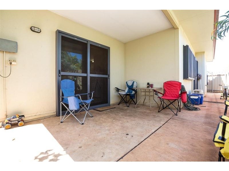 8B Godrick Place, South Hedland WA 6722