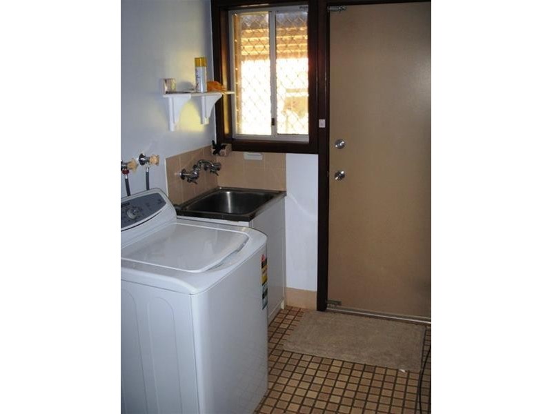 2 Brolga Way, South Hedland WA 6722