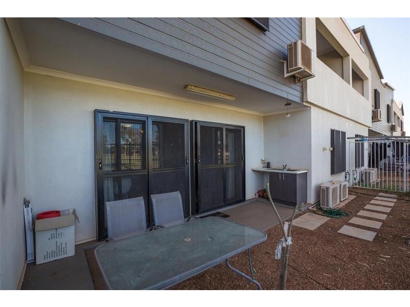 2/1 Lawson Street, South Hedland WA 6722