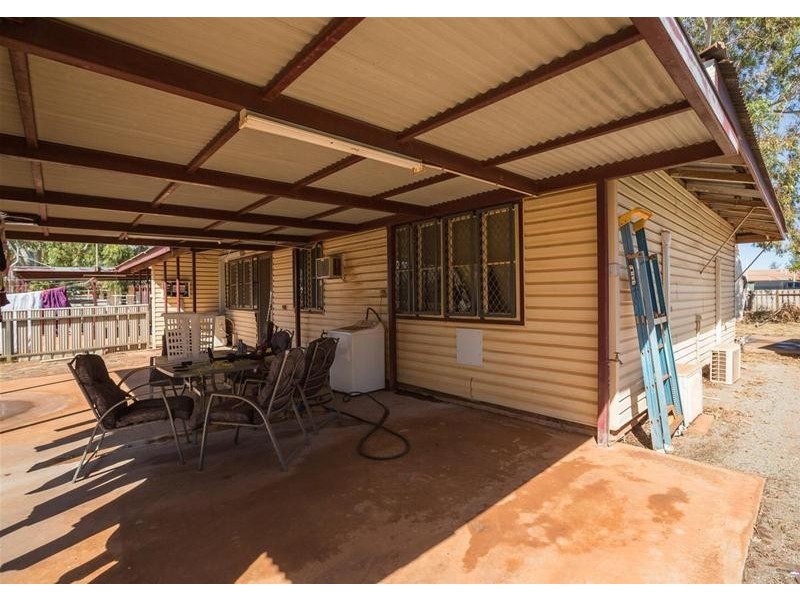 27A Mauger Place, South Hedland WA 6722
