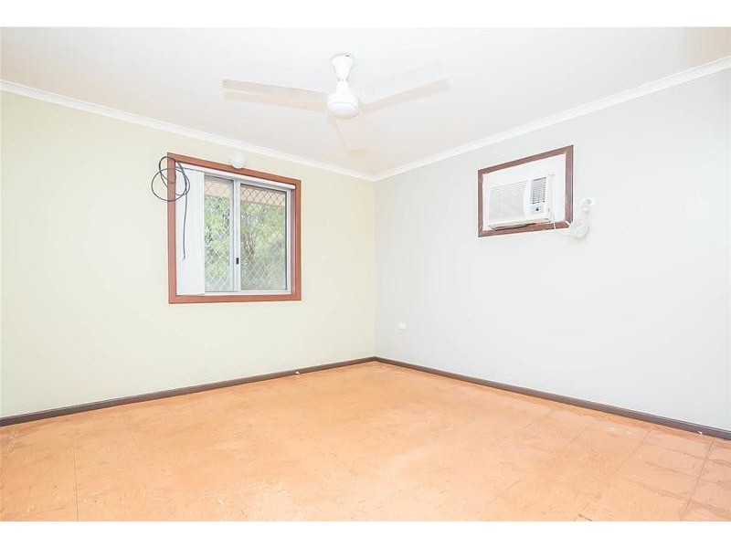 17 Boogalla Crescent, South Hedland WA 6722