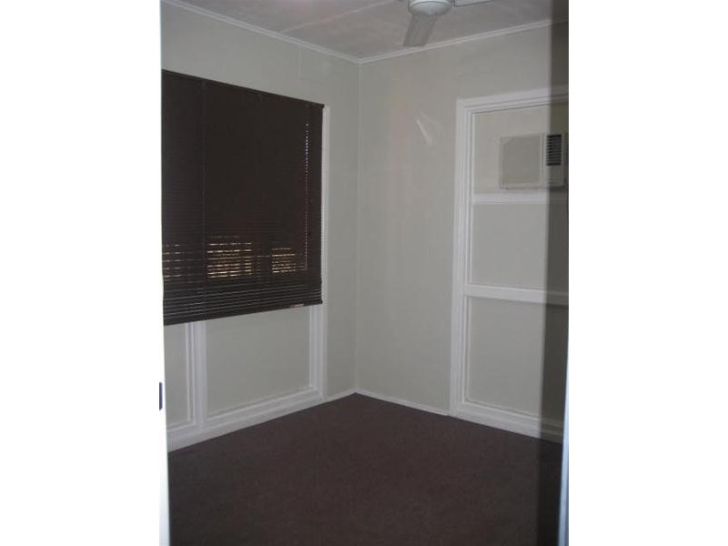 12 Draper Place, South Hedland WA 6722