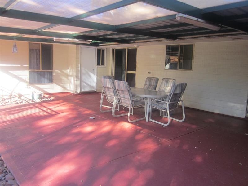 9 Kurrawan Way, Newman WA 6753