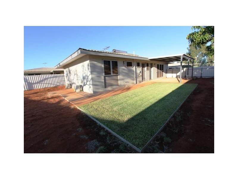 8/12 Crameri View, South Hedland WA 6722