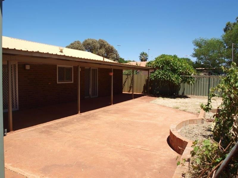 8  Barton Way, Newman WA 6753