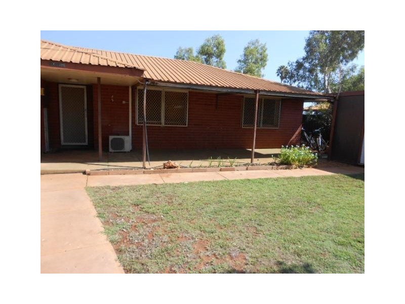 4 Huxtable Crescent, South Hedland WA 6722