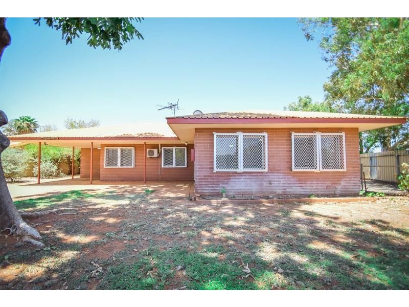 31 Captains Way, South Hedland WA 6722