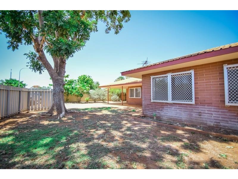 31 Captains Way, South Hedland WA 6722