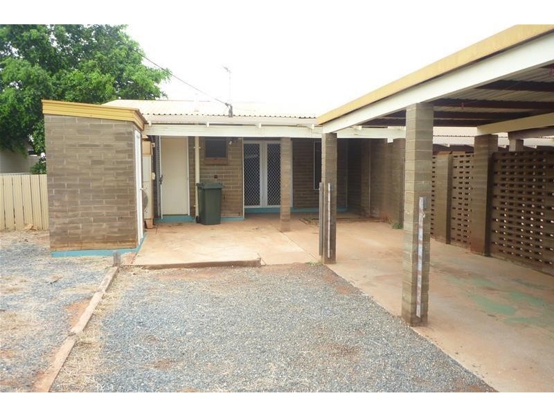 11A Mauger Place, South Hedland WA 6722