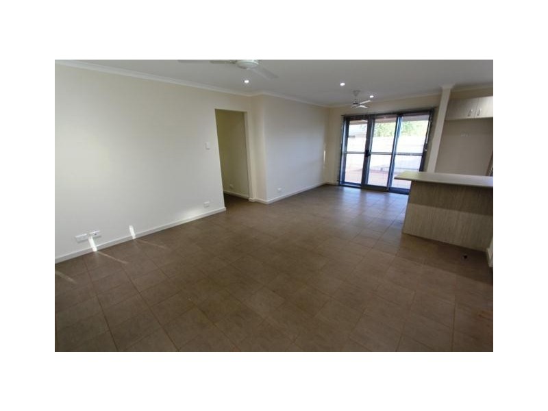 10/12 Crameri View, South Hedland WA 6722