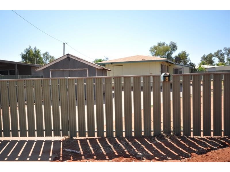 8 Weaver Place, South Hedland WA 6722
