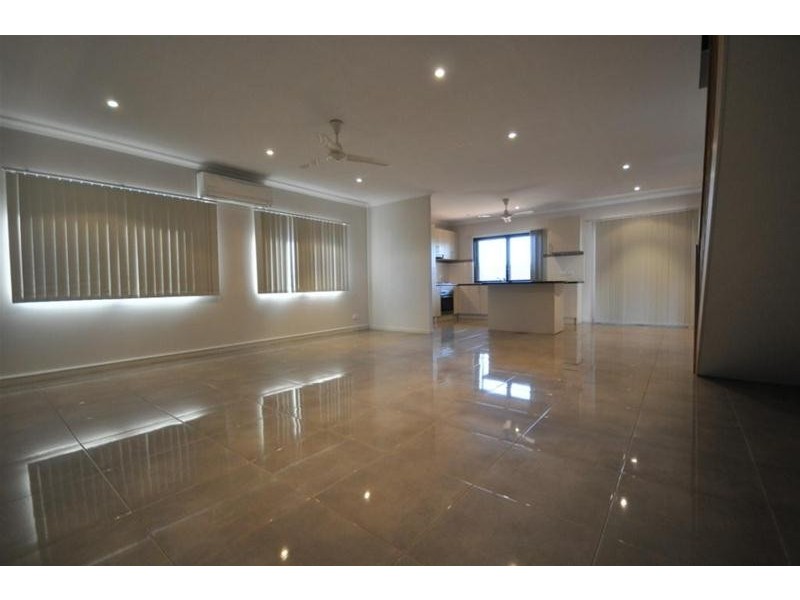 16B Somerset Crescent, South Hedland WA 6722