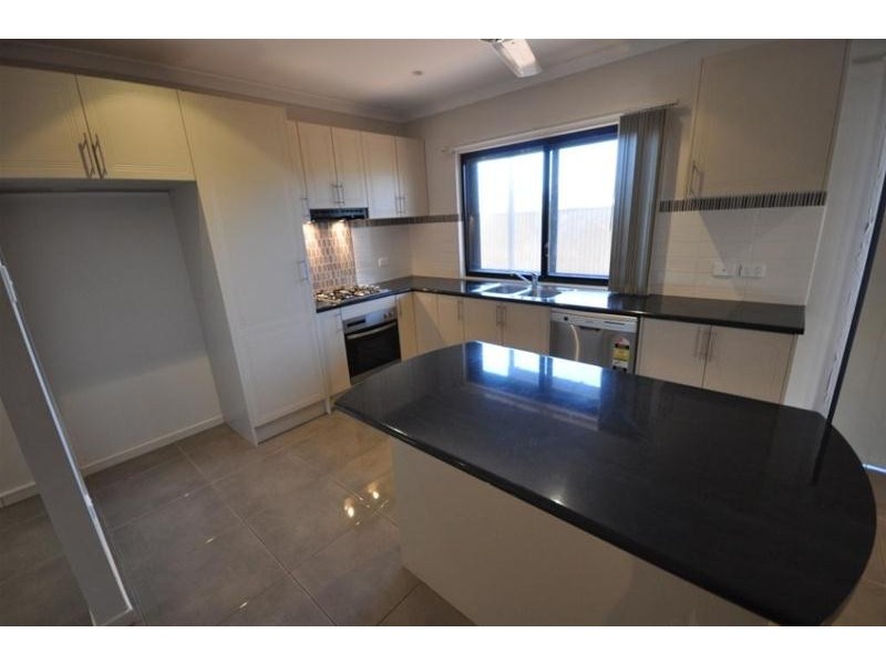 16B Somerset Crescent, South Hedland WA 6722