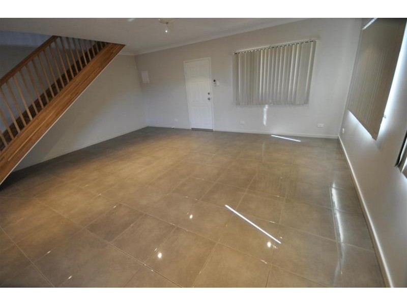 16B Somerset Crescent, South Hedland WA 6722