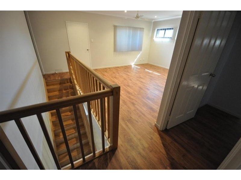 16B Somerset Crescent, South Hedland WA 6722