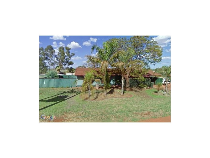 2 Ross Avenue, Newman WA 6753