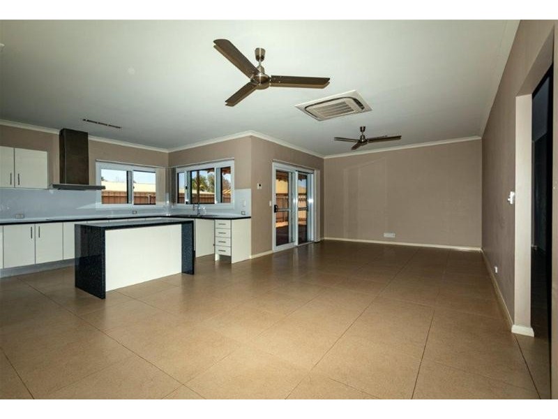 83 Limpet Crescent, South Hedland WA 6722