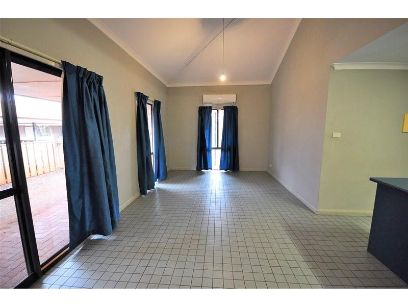 1/6 Nardoo Loop, Newman WA 6753