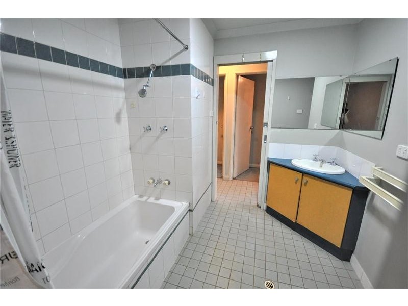 1/6 Nardoo Loop, Newman WA 6753