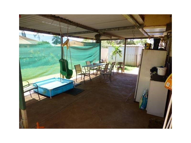 27 Captains Way, South Hedland WA 6722