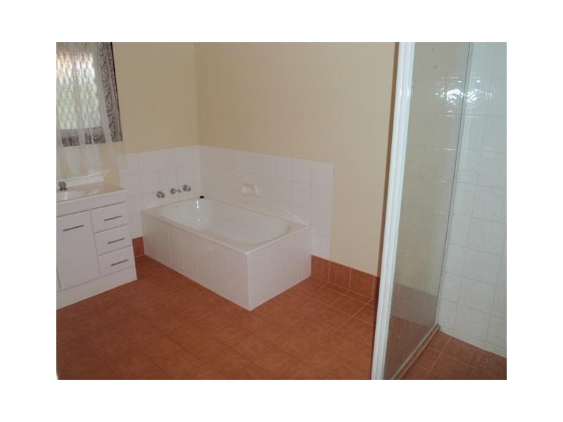 27 Captains Way, South Hedland WA 6722