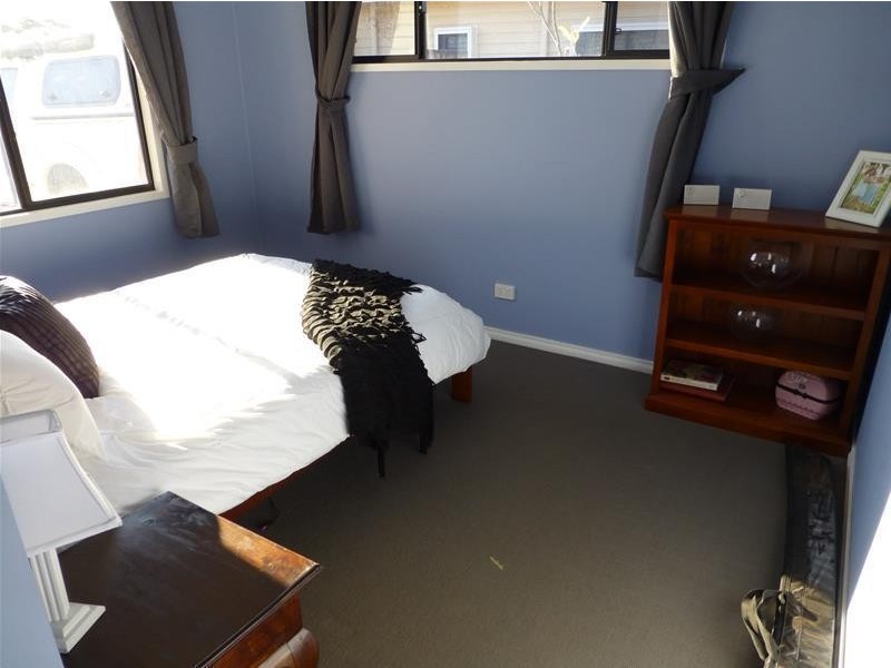 8 Banksia Street, South Hedland WA 6722