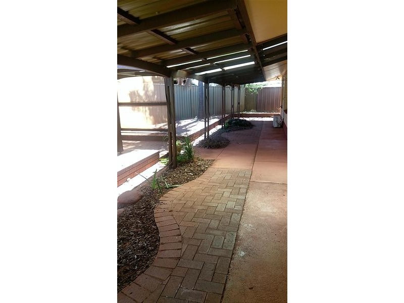 16 Tjilla Street, Newman WA 6753