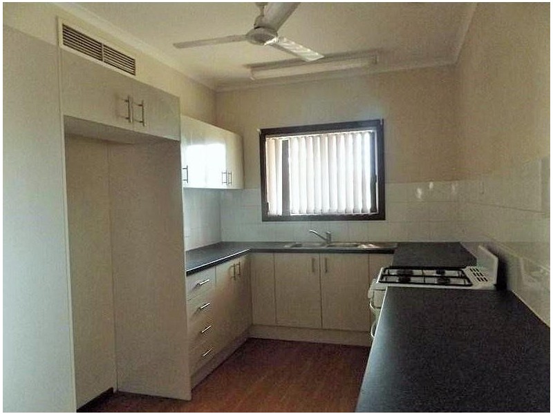 9 Kangaroo Crescent, South Hedland WA 6722