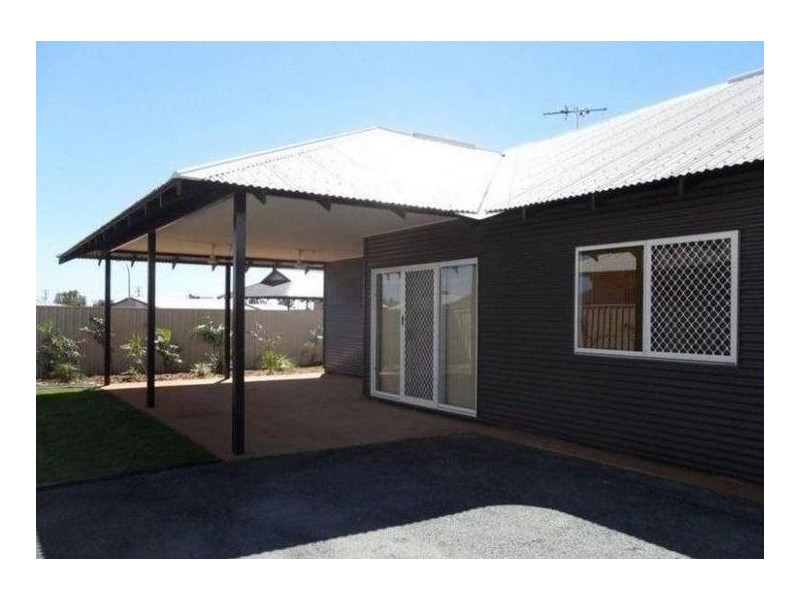 14 Nix Avenue, South Hedland WA 6722