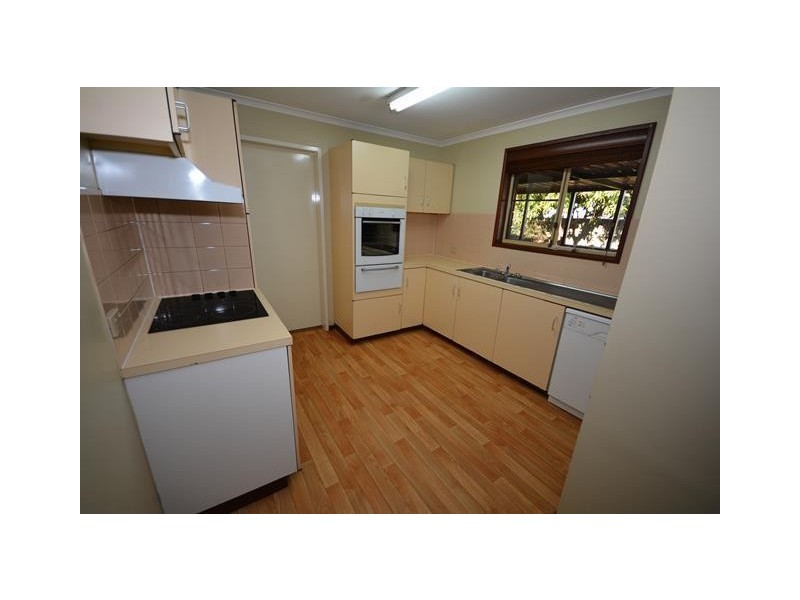 34 Braeside Drive, Newman WA 6753