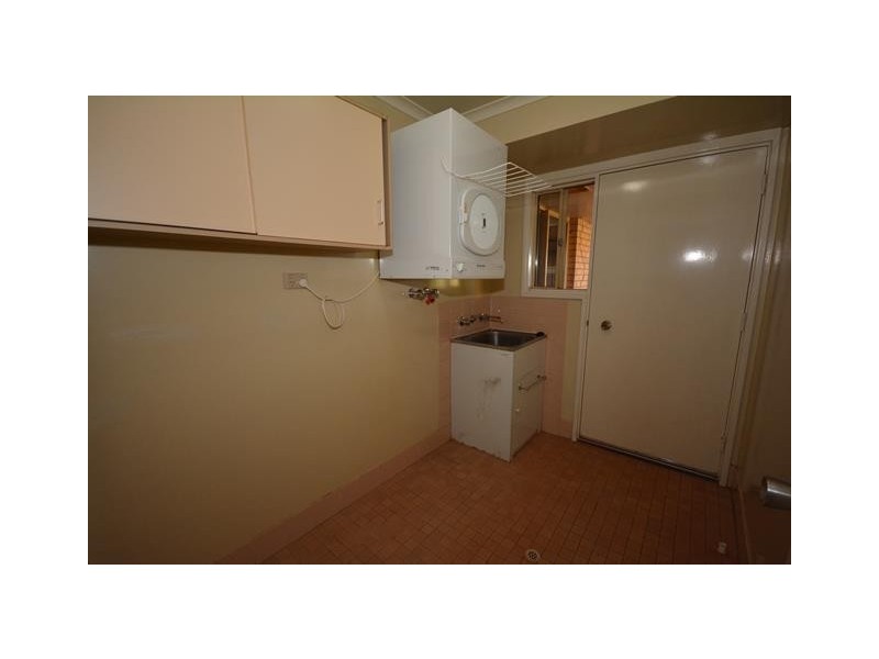 34 Braeside Drive, Newman WA 6753