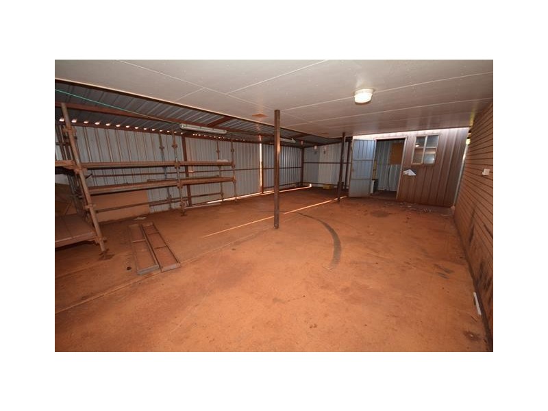 34 Braeside Drive, Newman WA 6753