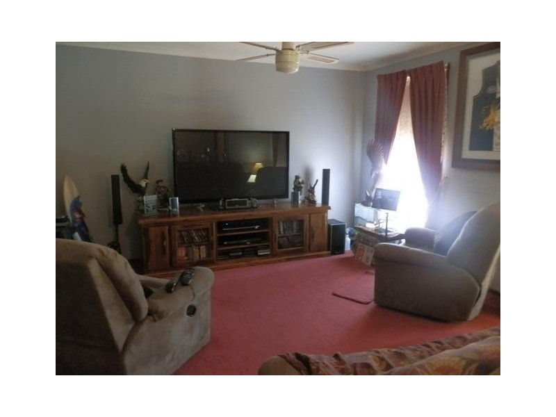 18 Braeside Drive, Newman WA 6753