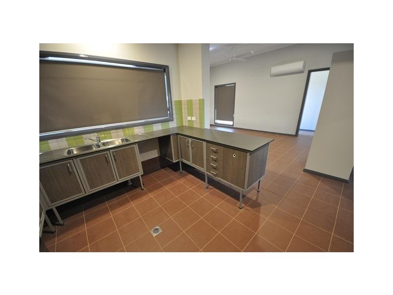 15 Nix Avenue, South Hedland WA 6722