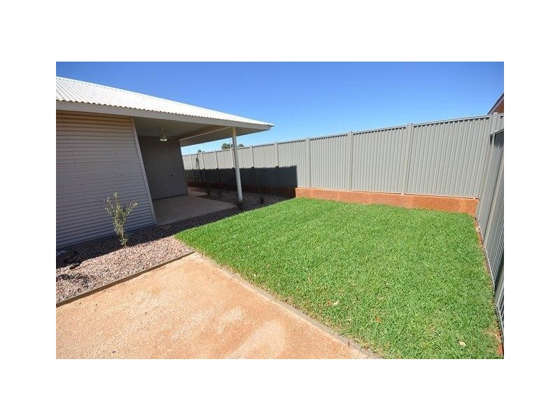 1 Threadfin Loop, South Hedland WA 6722