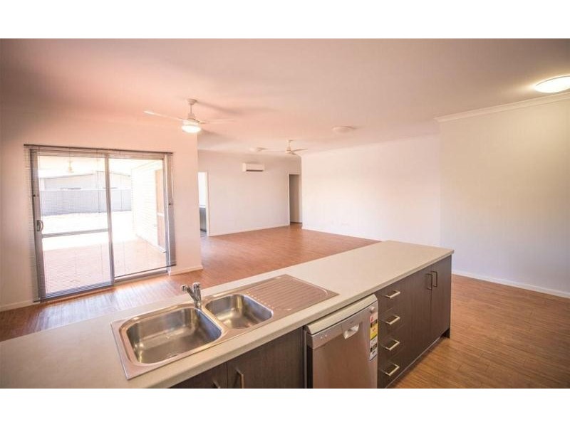 10 Homestead Ramble, Newman WA 6753