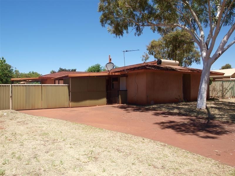 31 Warrambucca Crescent, Newman WA 6753