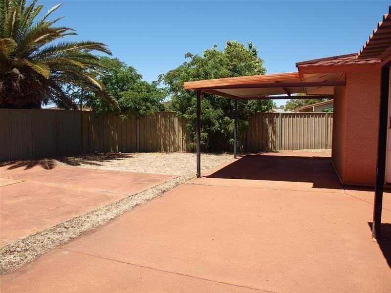 31 Warrambucca Crescent, Newman WA 6753