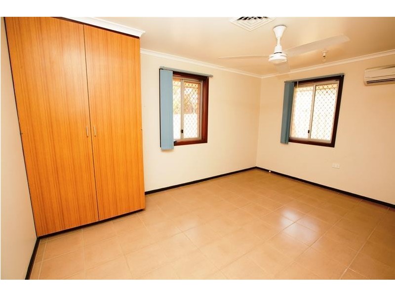 8 Koombana Avenue, South Hedland WA 6722