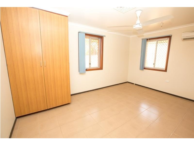 8 Koombana Avenue, South Hedland WA 6722