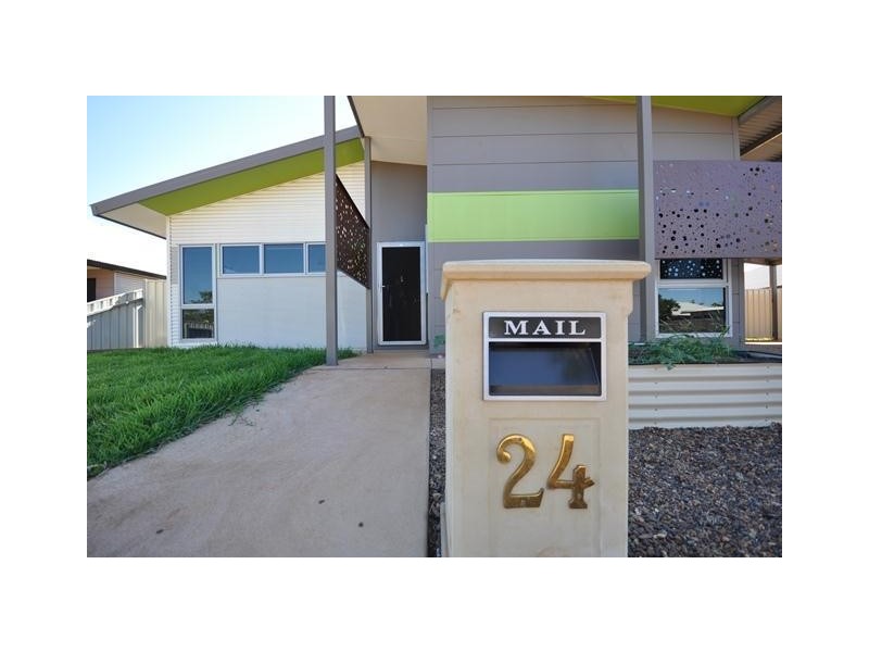 24 Nix Avenue, South Hedland WA 6722