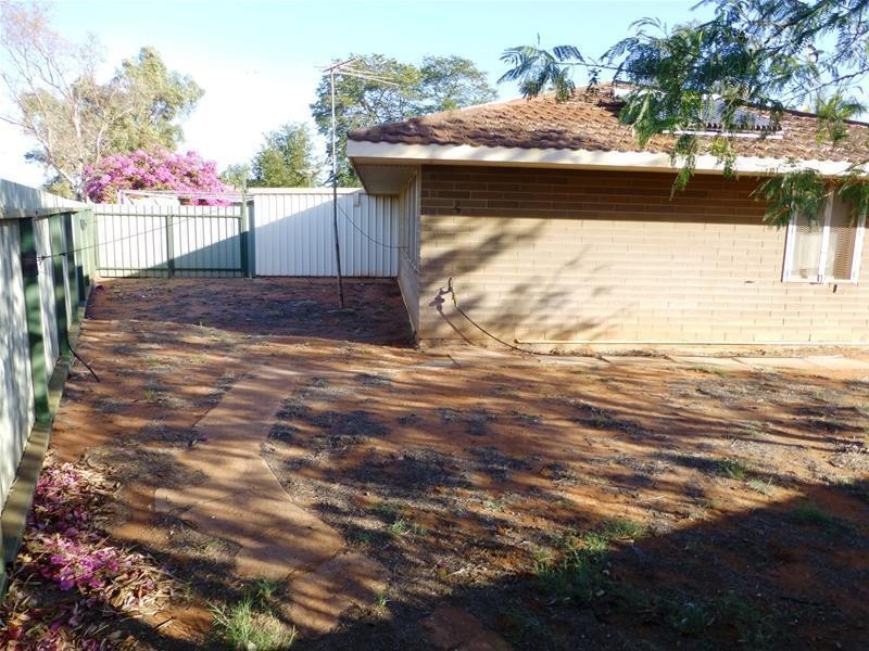 2 Koolama Crescent, South Hedland WA 6722