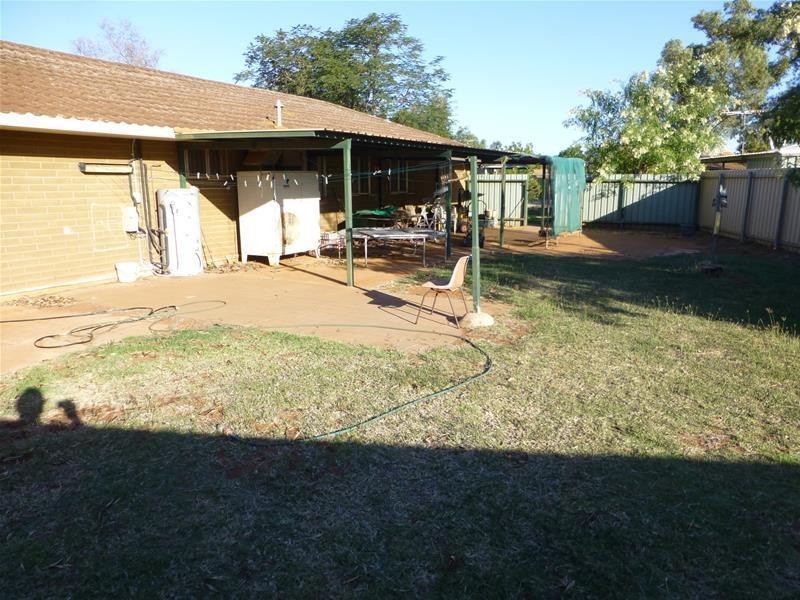 2 Koolama Crescent, South Hedland WA 6722