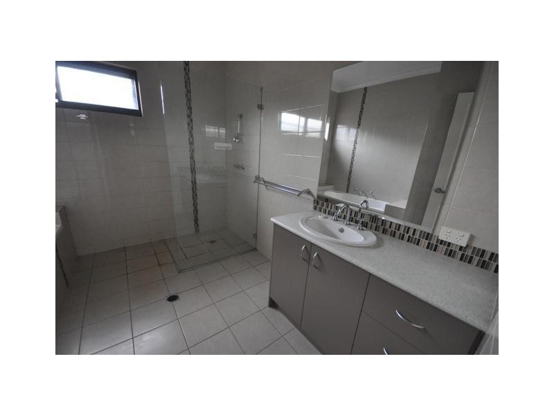 10 Fairlead Bend, South Hedland WA 6722