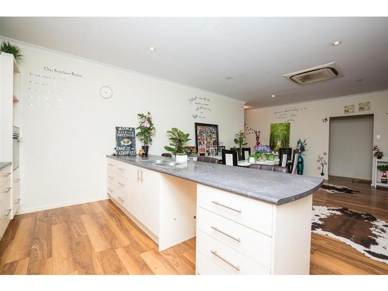 16 Fairlead Bend, South Hedland WA 6722