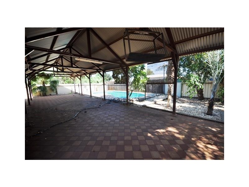 4 Bottlebrush Crescent, South Hedland WA 6722